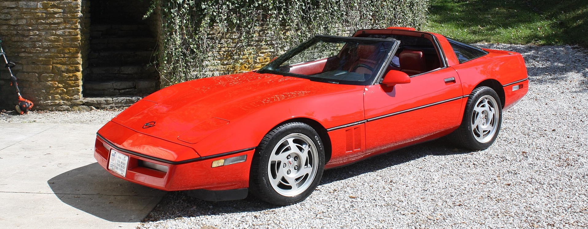 Chevrolet Corvette C4 - Car modifications, wheels, and performance upgrades